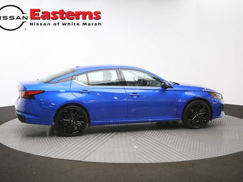 Used 2025 Nissan Altima 2.5 SR FWD image 44