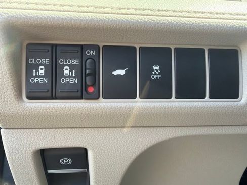 New 2026 Honda Odyssey EX-L image 25