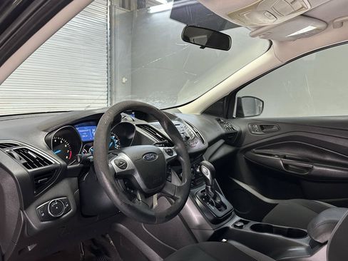 Used 2014 Ford Escape S FWD image 19