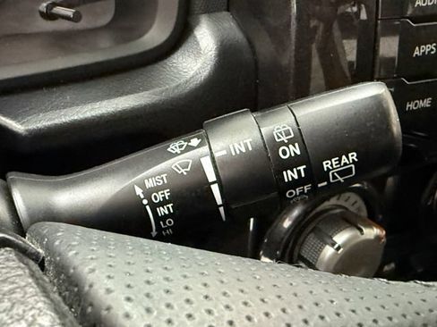 Used 2019 Toyota 4Runner TRD Off-Road AWD/4WD image 12