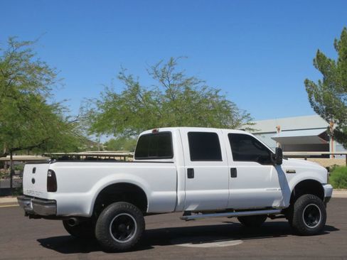 Used 2004 Ford F250 Lariat image 6