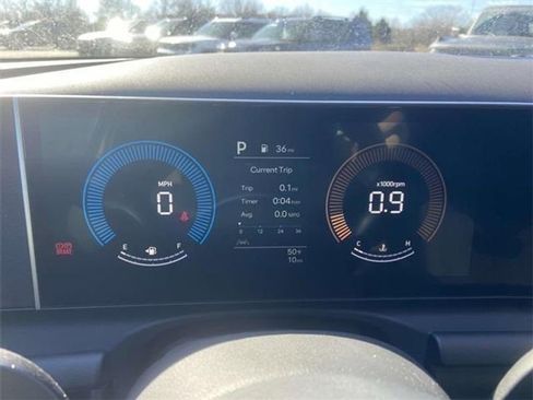 Certified 2025 Hyundai Santa Cruz SE image 17