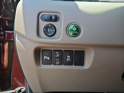 Used 2019 Honda Pilot Touring image 24