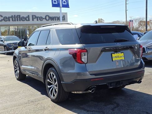 Used 2023 Ford Explorer ST-Line w/ Class IV Trailer Tow Package image 6