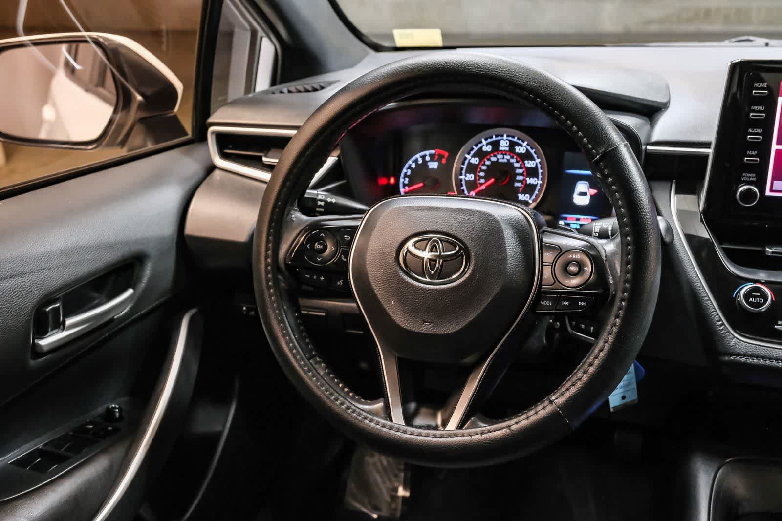 Used 2020 Toyota Corolla SE w/ Carpet Mat Package (TMS) FWD image 19