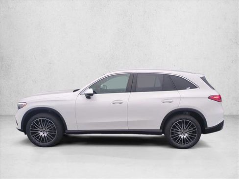 New 2026 Mercedes-Benz GLC 300 image 5