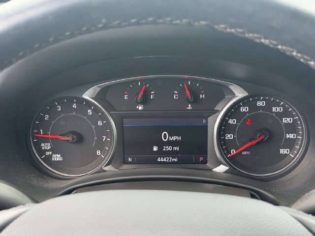 Used 2023 GMC Terrain SLT w/ Tech Package FWD image 30