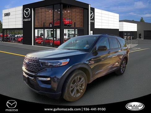 Used 2023 Ford Explorer XLT w/ Equipment Group 202A RWD image 1