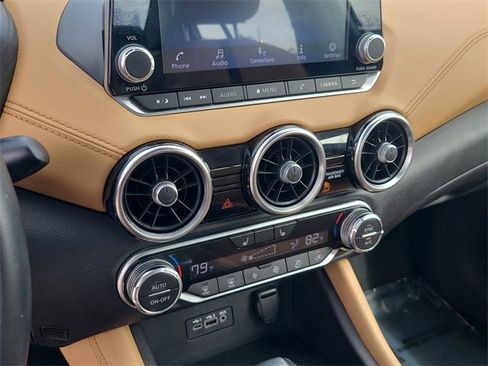 Used 2021 Nissan Sentra SV w/ SV Premium Package image 35