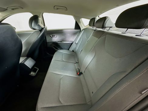 Used 2025 Kia K4 LXS image 26