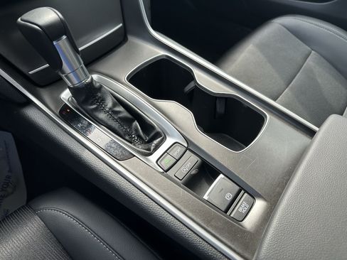 Used 2022 Honda Accord Sport image 15