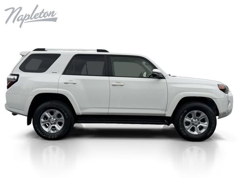 Used 2021 Toyota 4Runner SR5 Premium AWD/4WD image 7