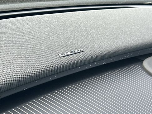 New 2026 Volvo EX30 Ultra w/ Climate Package image 12