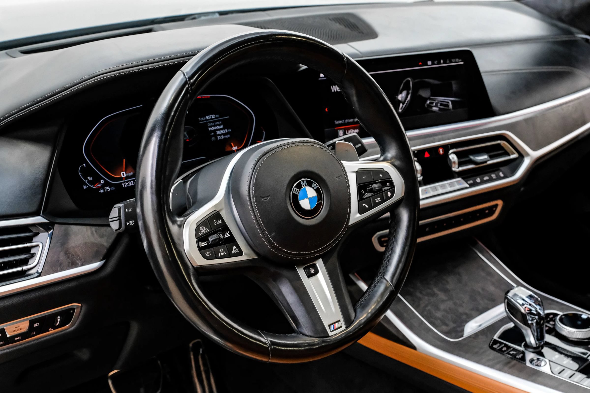 Used 2021 BMW X7 M50i AWD/4WD image 13