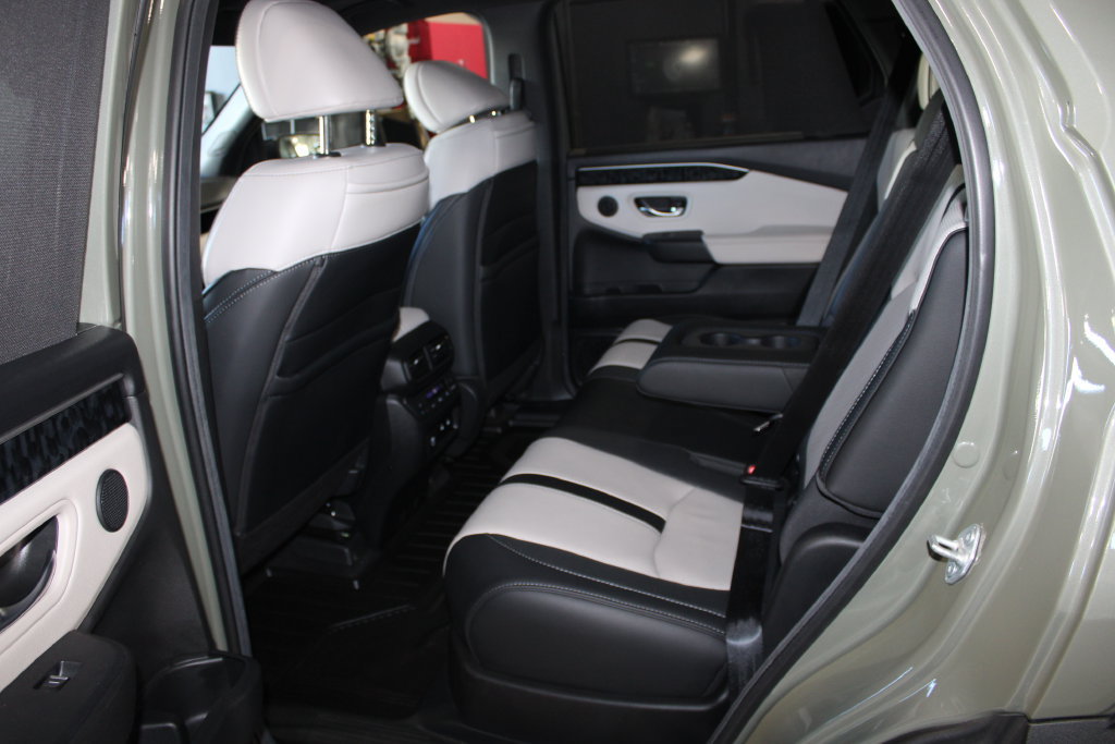 Used 2026 Honda Passport TrailSport Elite image 11
