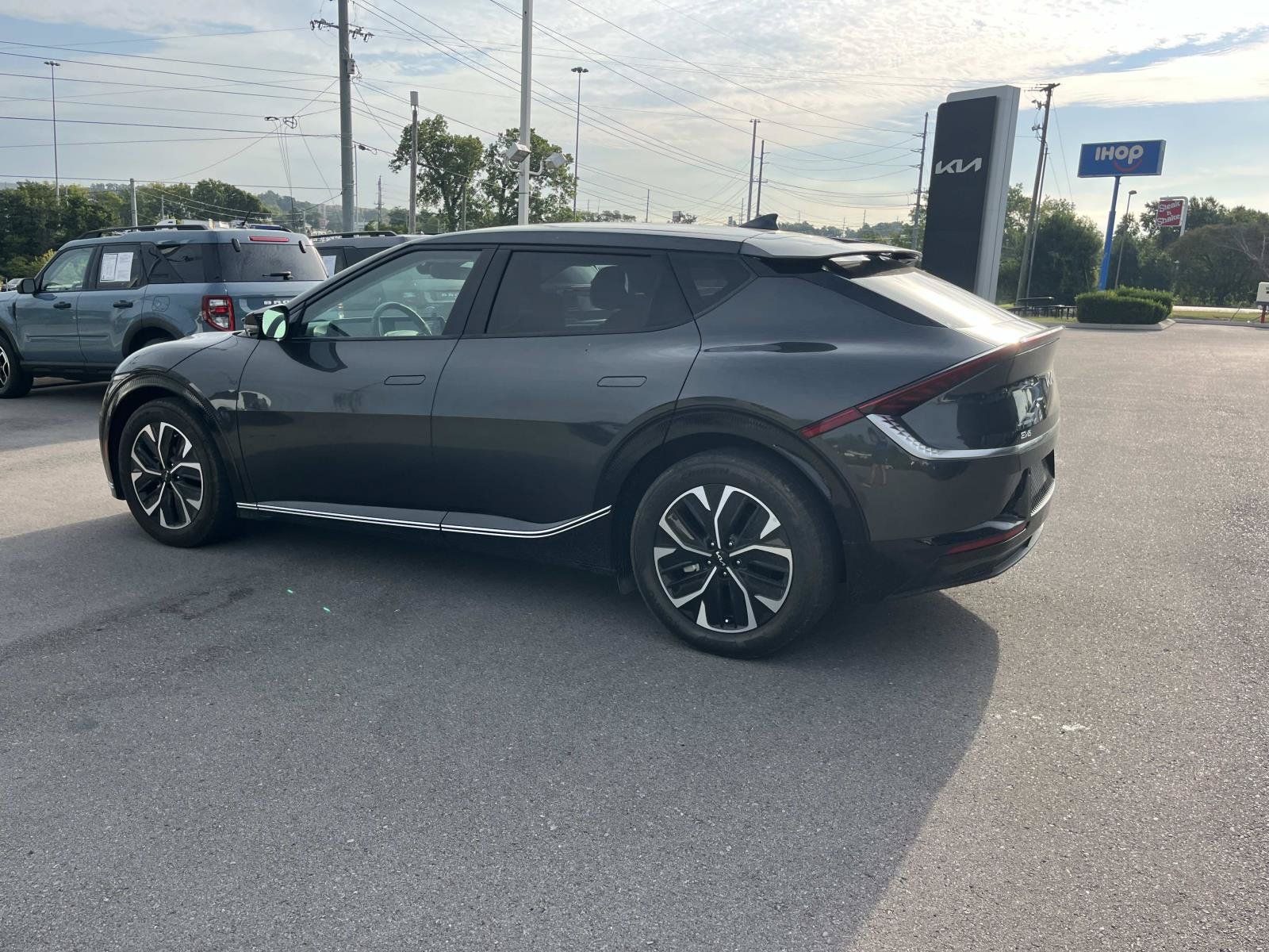 Used 2024 Kia EV6 Wind RWD image 6