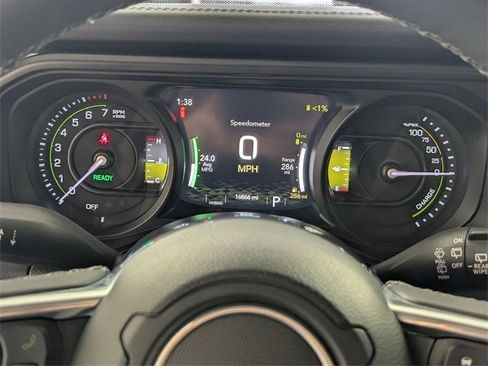 Certified 2025 Jeep Wrangler Unlimited Sahara w/ Safety Group image 16