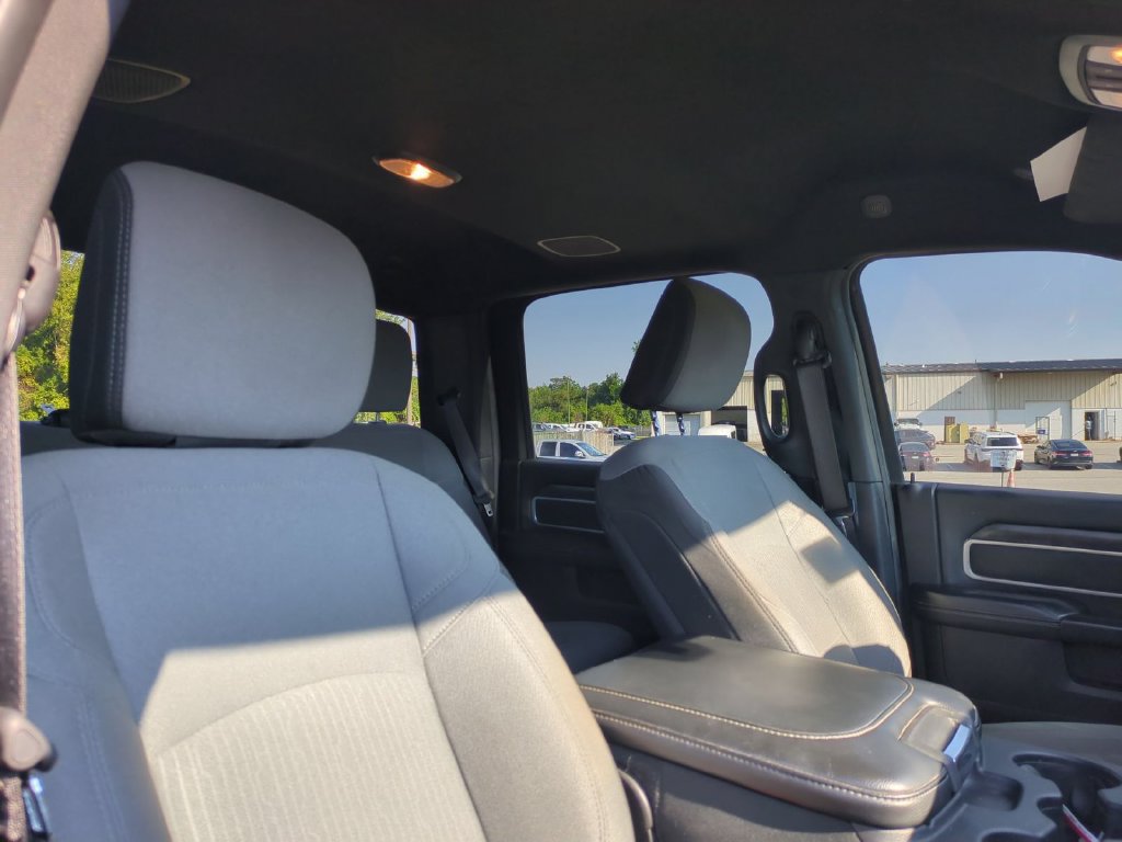 Used 2024 RAM 2500 Big Horn w/ Bed Utility Group AWD/4WD image 33