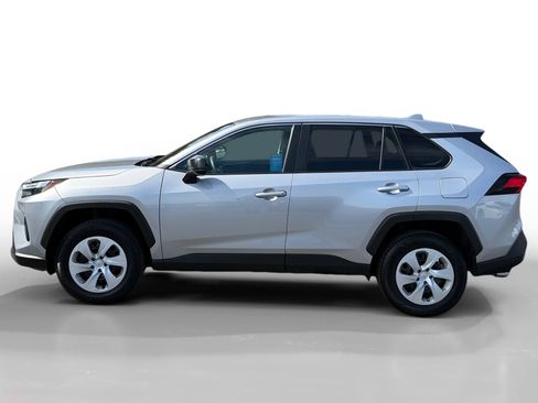 Used 2024 Toyota RAV4 LE FWD image 2