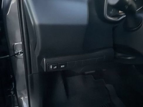 Certified 2025 Toyota Corolla SE FWD image 11