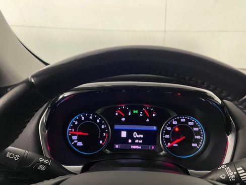 Used 2020 Chevrolet Traverse Premier w/ LPO, Blackout Package AWD/4WD image 30