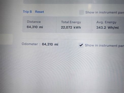 Used 2018 Tesla Model X 75D image 6