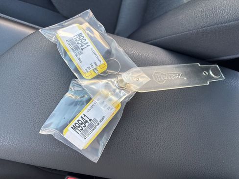 Used 2023 Toyota Camry LE w/ Convenience Package image 9