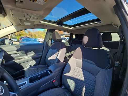 New 2026 Nissan Kicks SV image 13