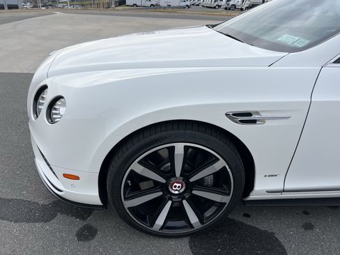 Used 2016 Bentley Continental GT V8 S image 13