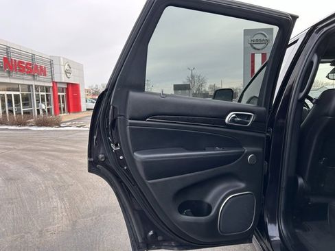 Used 2018 Jeep Grand Cherokee High Altitude image 18