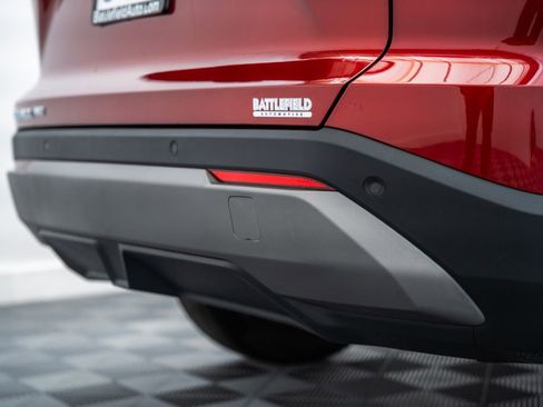 New 2026 Chevrolet Equinox LT AWD/4WD image 8