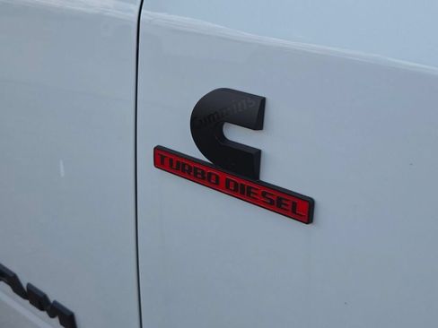 New 2026 RAM 2500 Laramie AWD/4WD image 7