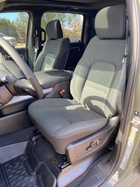 New 2026 RAM 1500 Lone Star AWD/4WD image 11