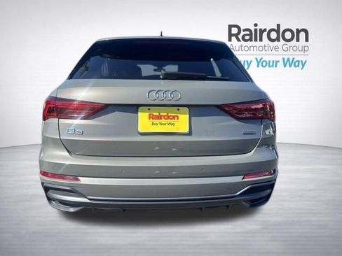 Used 2022 Audi Q3 2.0T Premium AWD/4WD image 6