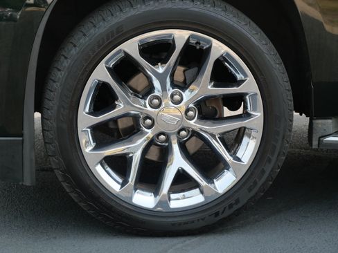 Used 2016 Cadillac Escalade Luxury AWD/4WD image 10