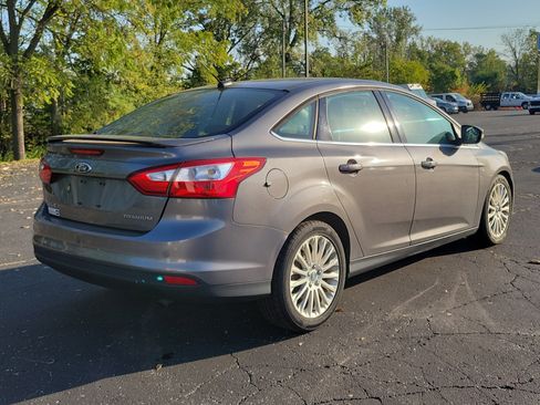 Used 2012 Ford Focus Titanium image 4