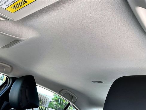 Certified 2025 MAZDA MAZDA3 s image 12