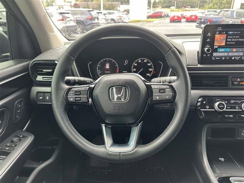 Certified 2024 Honda Pilot EX-L image 12