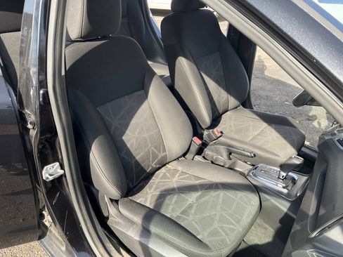 Used 2011 Ford Fiesta SE w/ 203A Rapid Spec Order Code FWD image 27