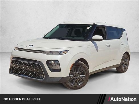 Used 2021 Kia Soul EX FWD image 1