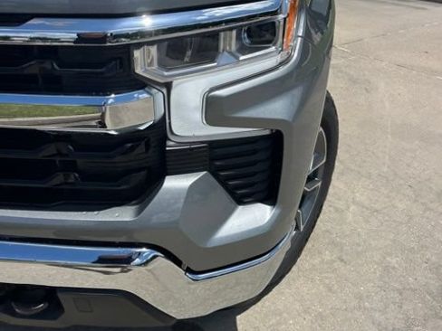 New 2026 Chevrolet Silverado 1500 LT w/ Z71 Off-Road Package AWD/4WD image 15