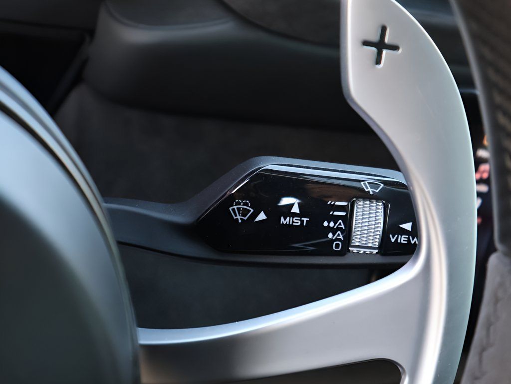 Used 2023 Maserati MC20 Coupe RWD image 35