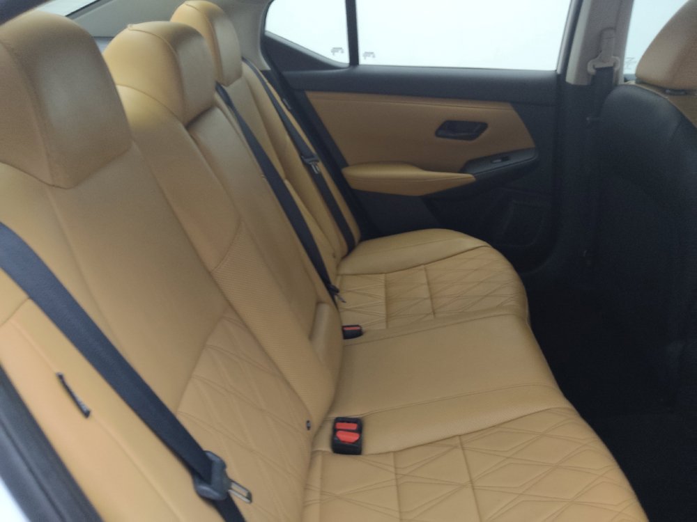 Used 2024 Nissan Sentra SV w/ SV Premium Package FWD image 19