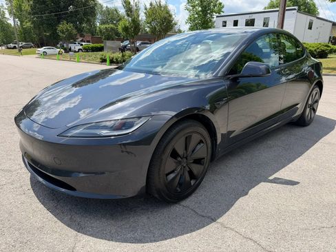 Used 2024 Tesla Model 3 Long Range RWD image 7