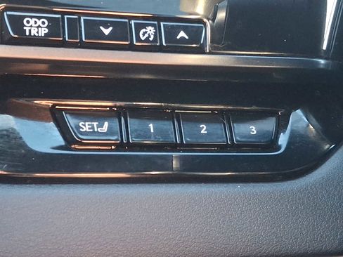 Used 2024 Lexus RX 350 Premium w/ Accessory Package (Z1) image 23