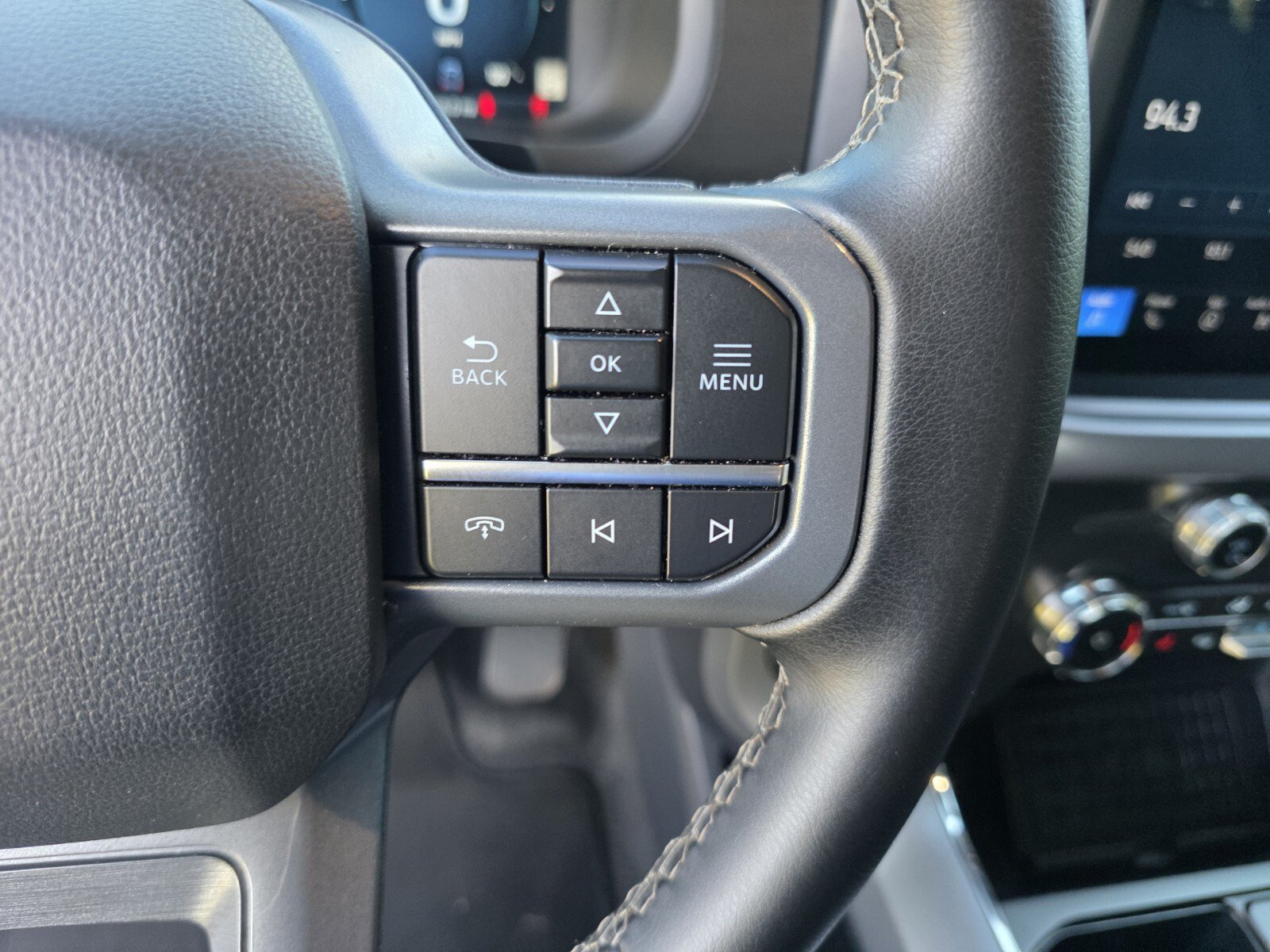 Used 2025 Ford F150 XLT w/ Equipment Group 303A High AWD/4WD image 19
