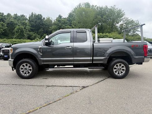 Used 2019 Ford F250 XLT w/ XLT Premium Package AWD/4WD image 3