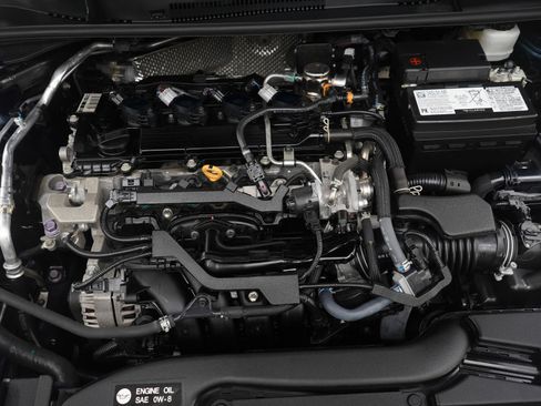 Used 2023 Toyota Corolla LE w/ Carpet Mat Package (TMS) image 28