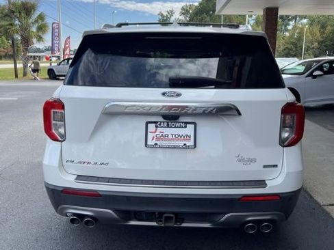 Used 2020 Ford Explorer Platinum image 8