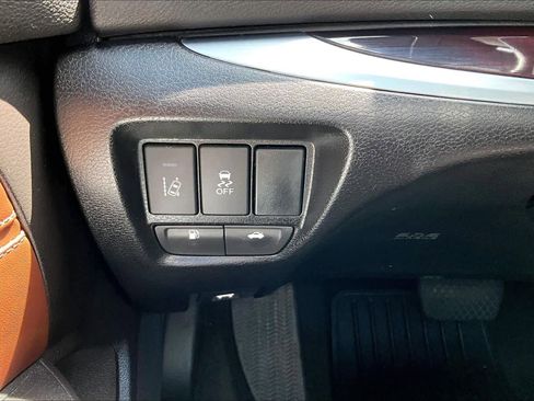 Used 2015 Acura TLX V6 w/ Technology Package image 34